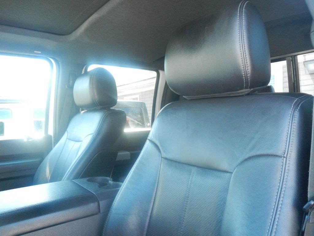 Ford F-350 SD Lariat Crew Cab 4WD 2015