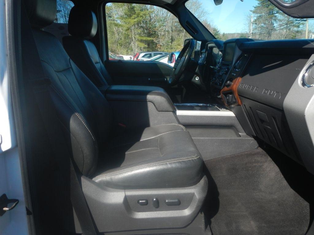 Ford F-350 SD Lariat Crew Cab 4WD 2015