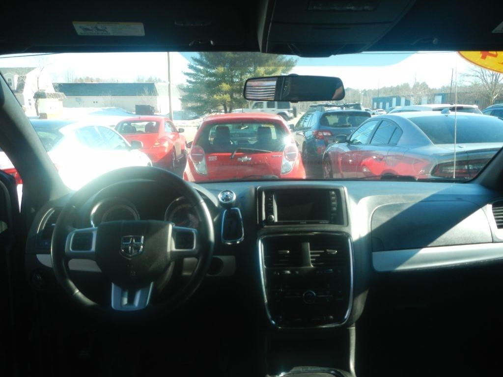 Dodge Grand Caravan R/T 2014
