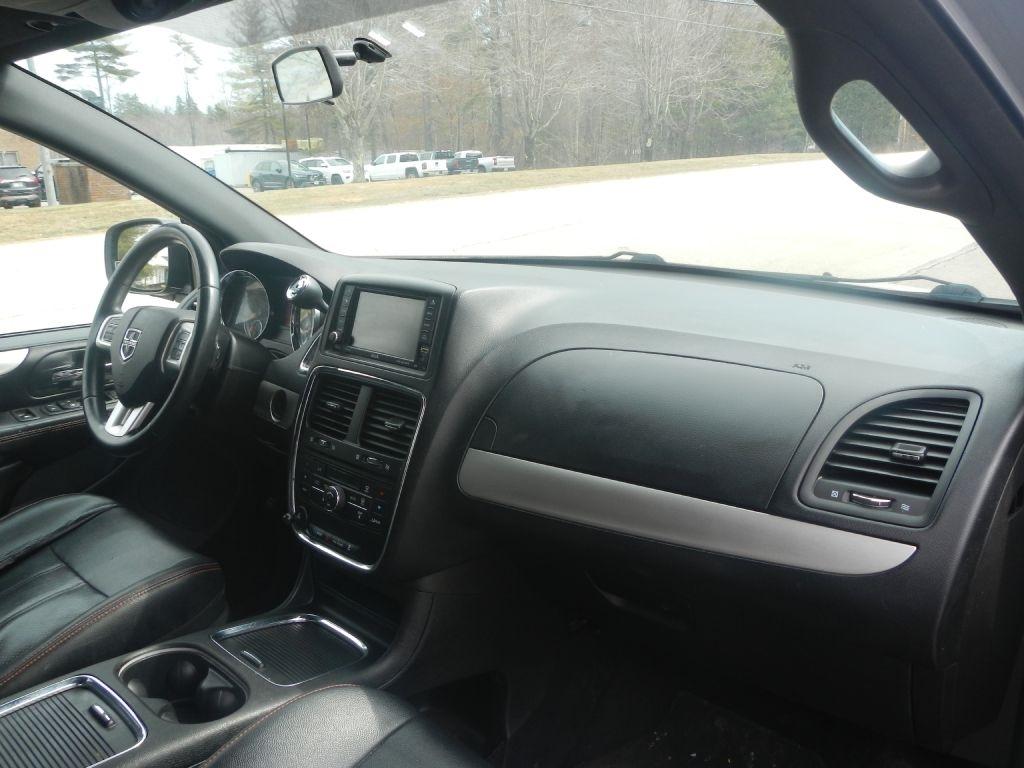 Dodge Grand Caravan R/T 2014