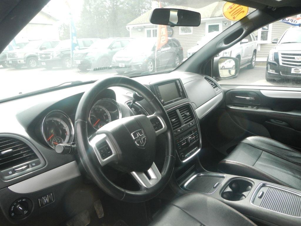 Dodge Grand Caravan R/T 2014