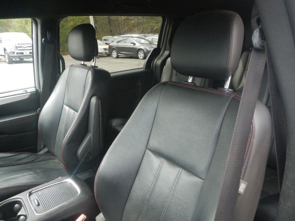 Dodge Grand Caravan R/T 2014