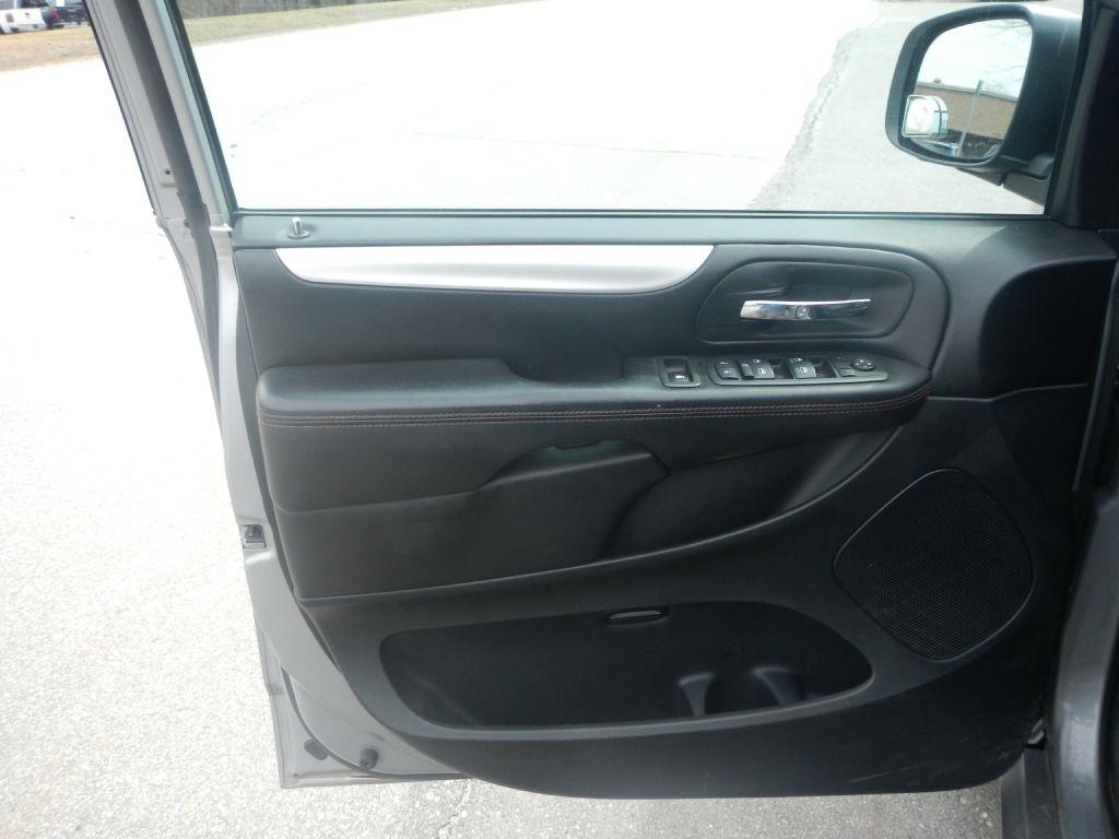 Dodge Grand Caravan R/T 2014