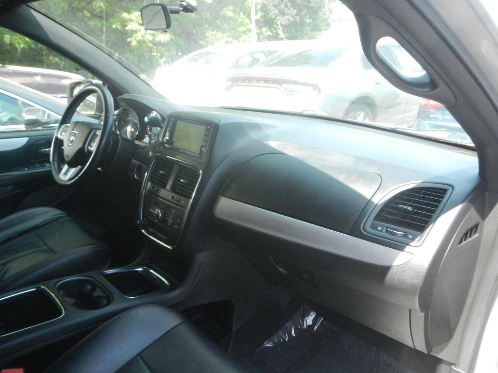 Dodge Grand Caravan R/T 2014
