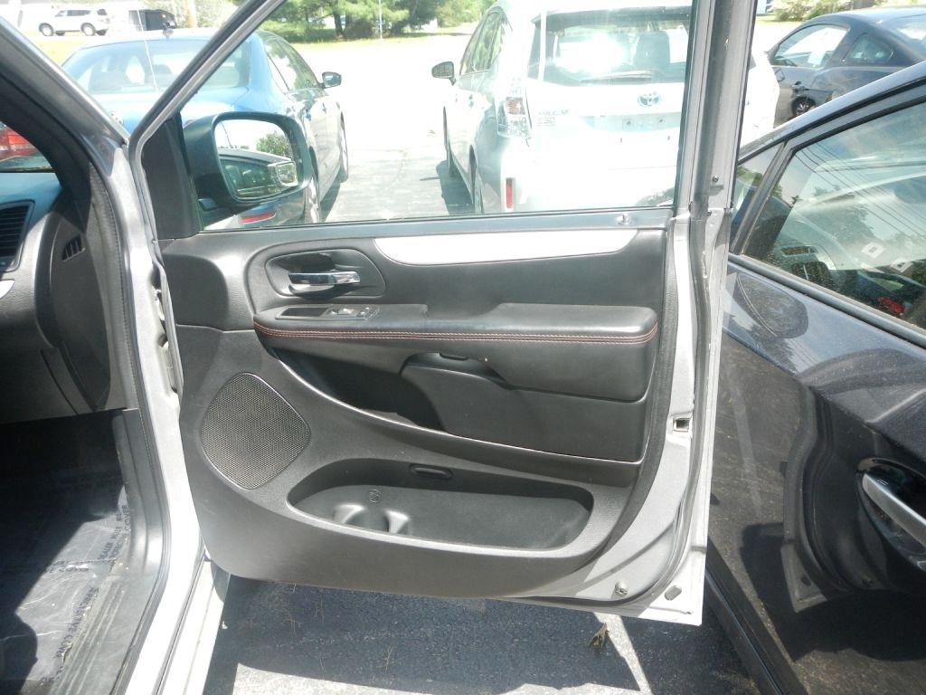 Dodge Grand Caravan R/T 2014