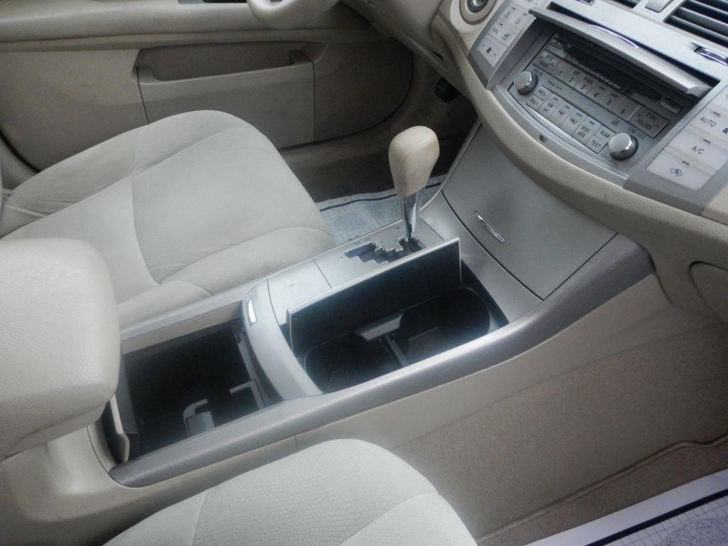 Toyota Avalon XL 2009