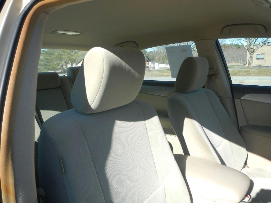 Toyota Avalon XL 2009