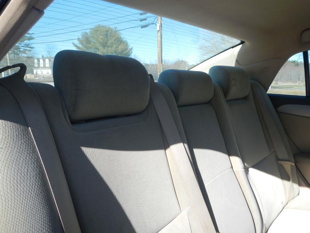 Toyota Avalon XL 2009