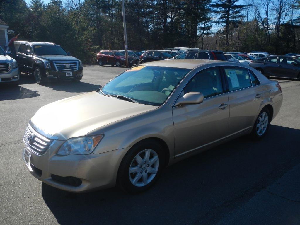 Toyota Avalon XL 2009