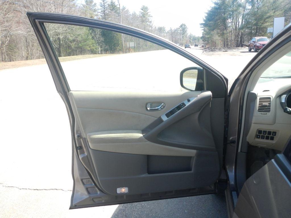 Nissan Murano SV AWD 2014