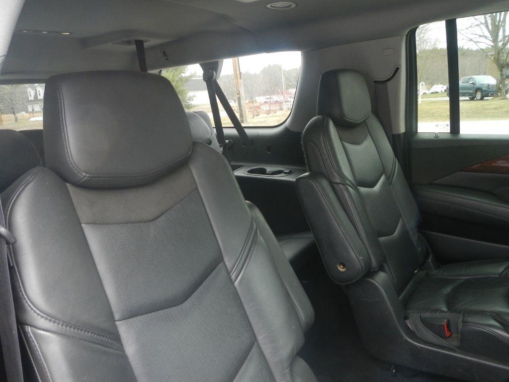 Cadillac Escalade ESV Premium 4WD 2015