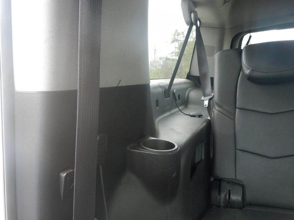 Cadillac Escalade ESV Premium 4WD 2015