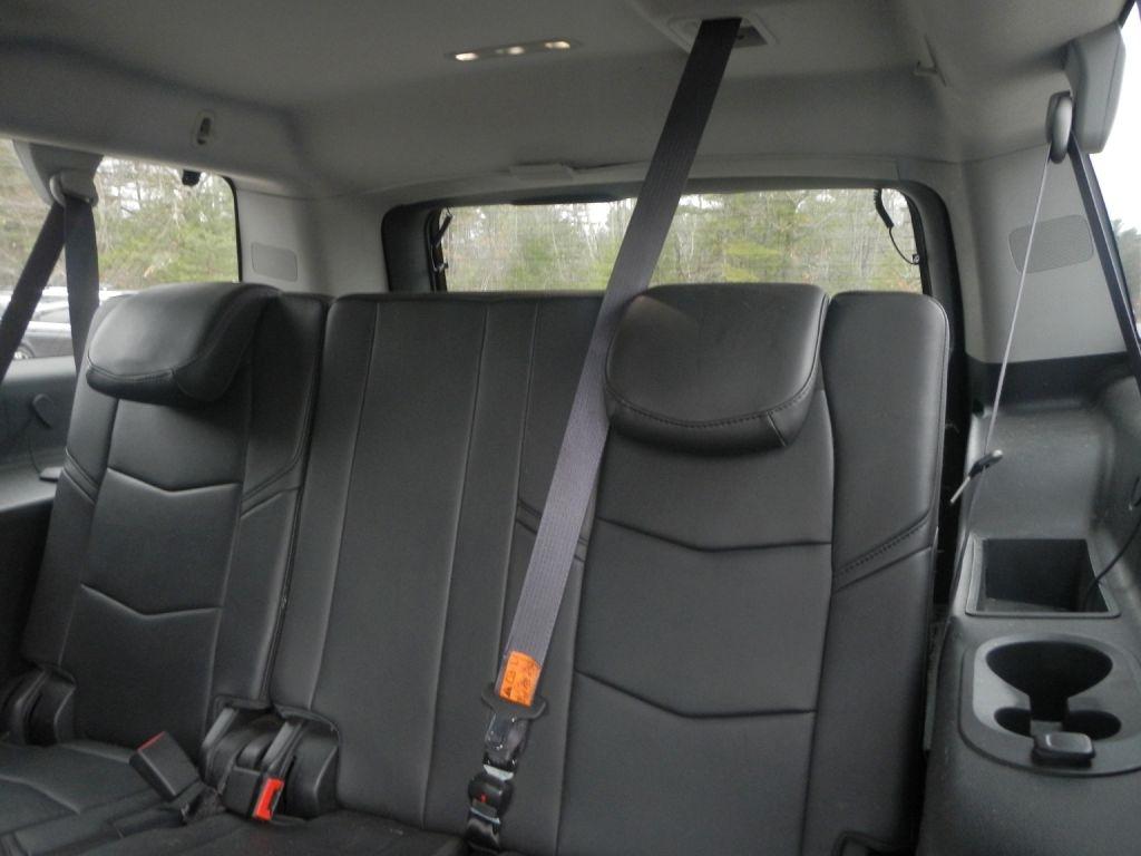 Cadillac Escalade ESV Premium 4WD 2015