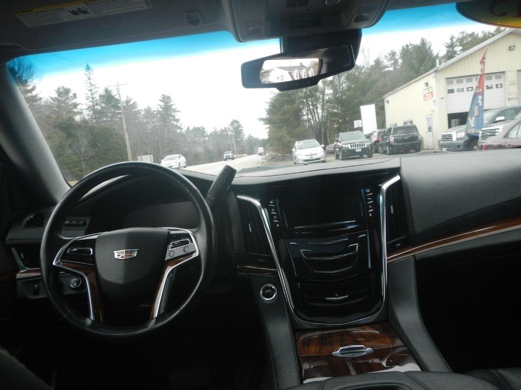 Cadillac Escalade ESV Premium 4WD 2015