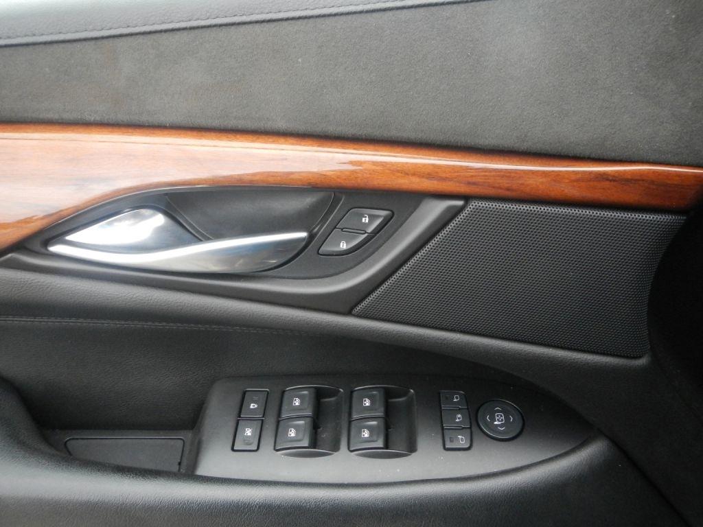 Cadillac Escalade ESV Premium 4WD 2015