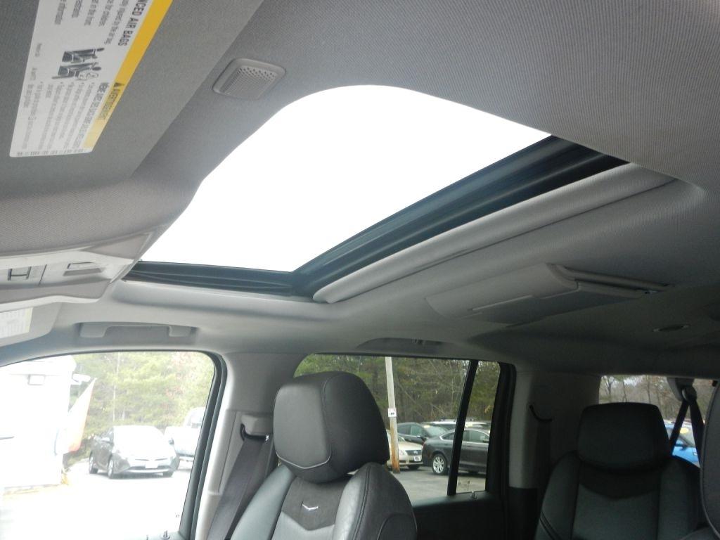 Cadillac Escalade ESV Premium 4WD 2015