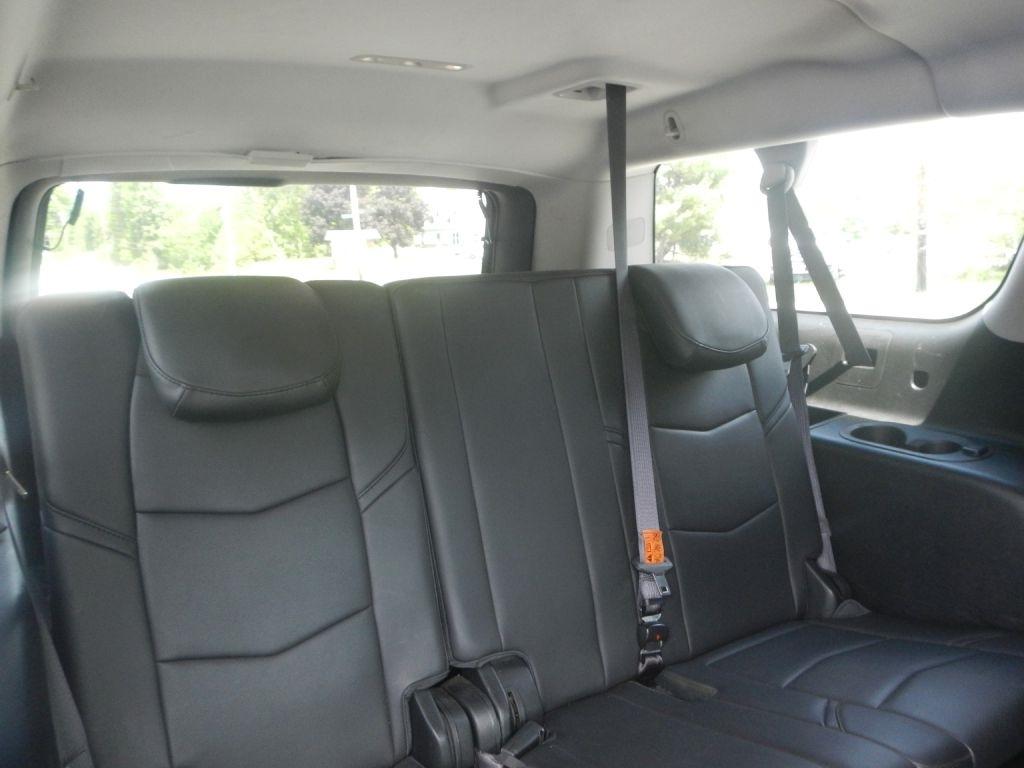 Cadillac Escalade ESV Premium 4WD 2015