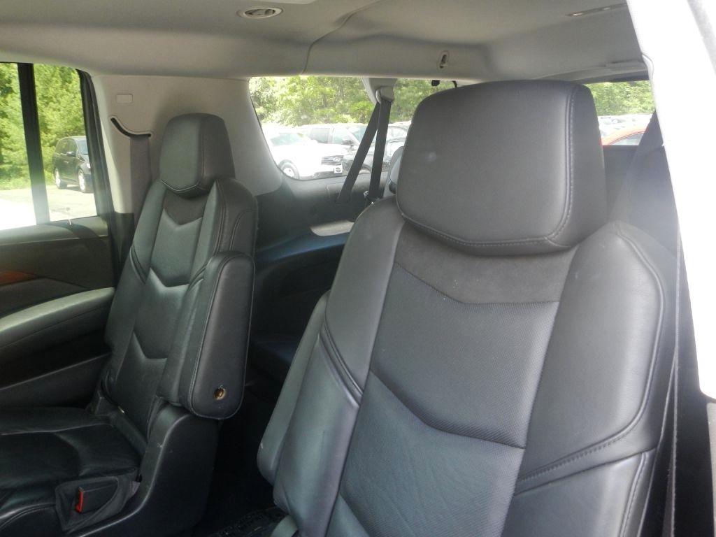 Cadillac Escalade ESV Premium 4WD 2015