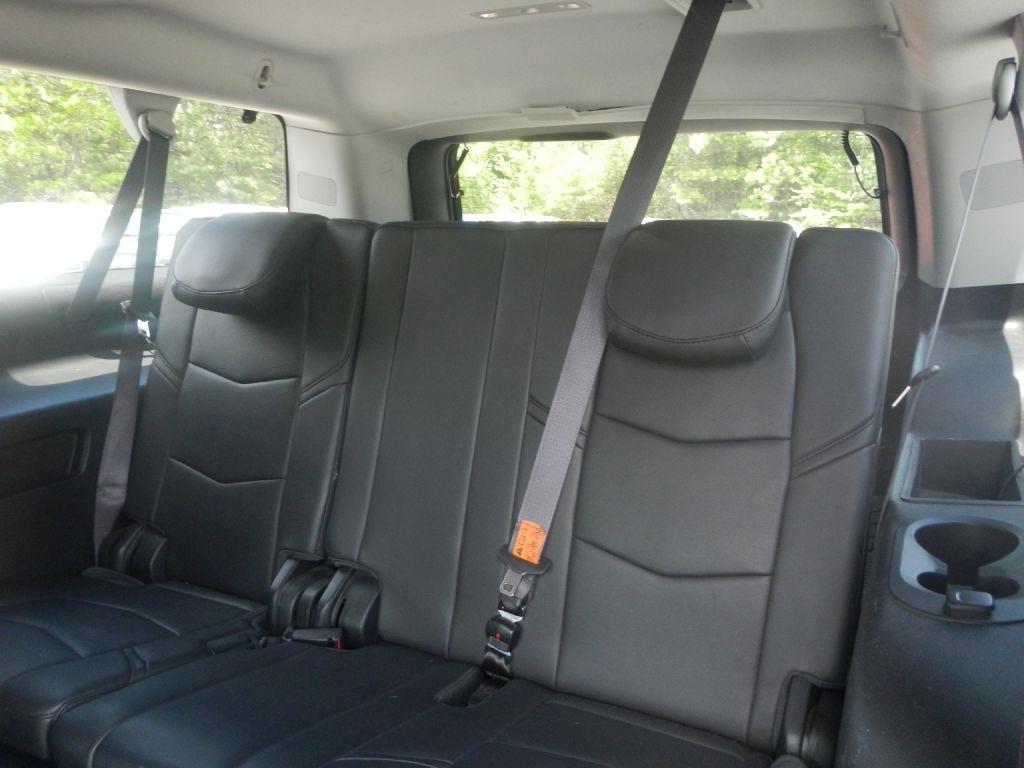 Cadillac Escalade ESV Premium 4WD 2015