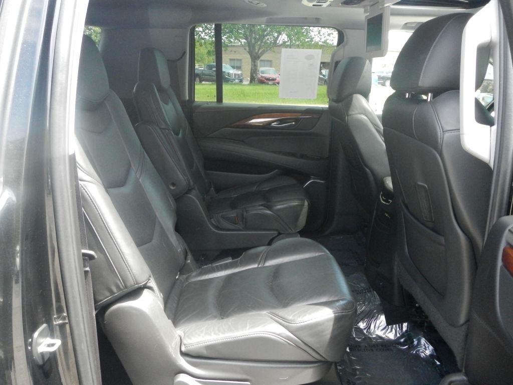 Cadillac Escalade ESV Premium 4WD 2015