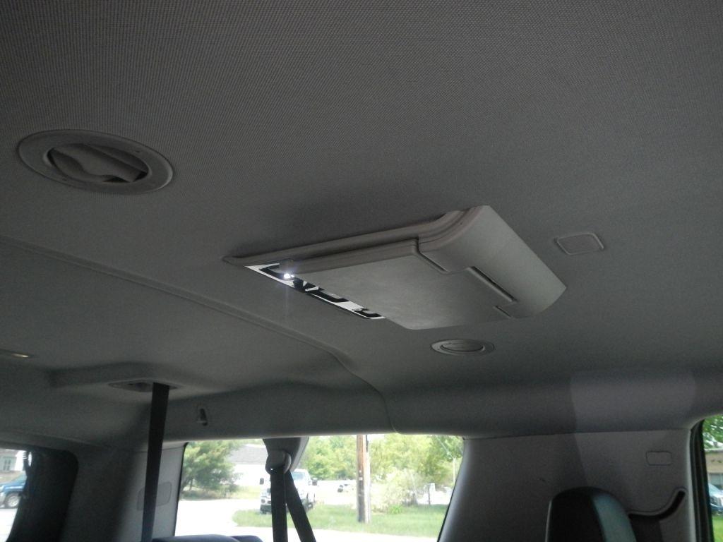 Cadillac Escalade ESV Premium 4WD 2015