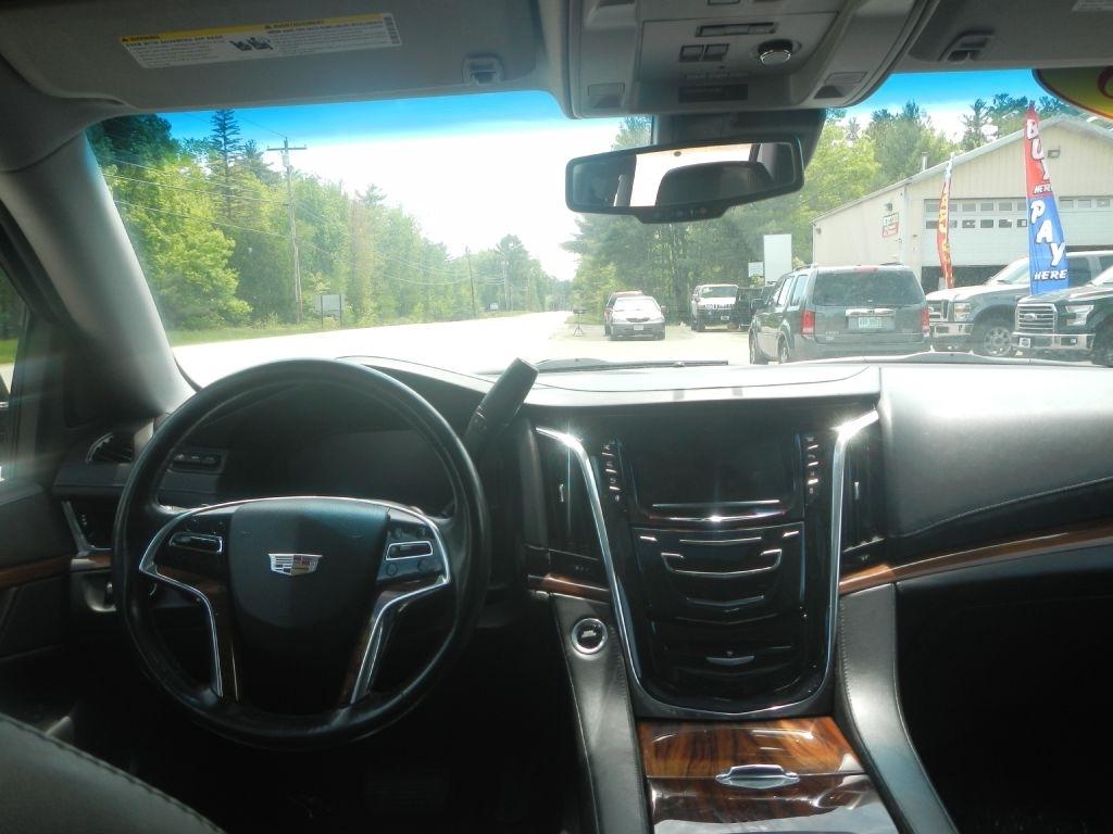Cadillac Escalade ESV Premium 4WD 2015