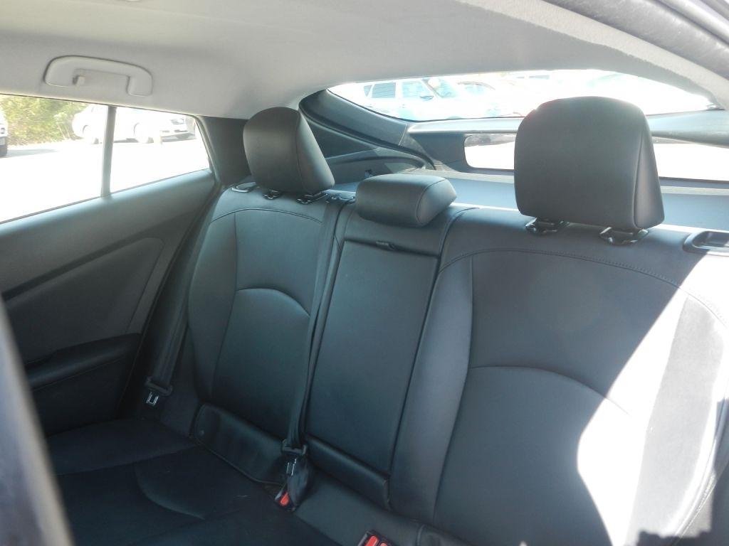 Toyota Prius Four 2016