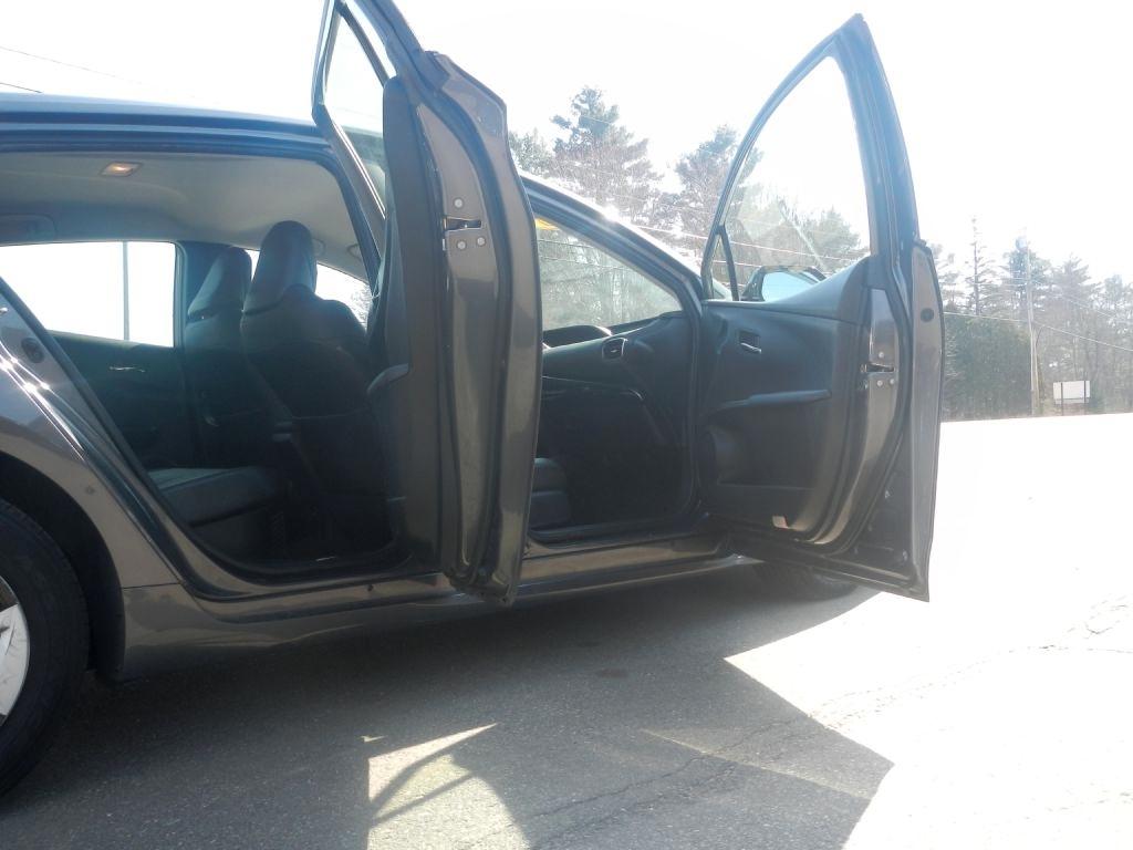 Toyota Prius Four 2016