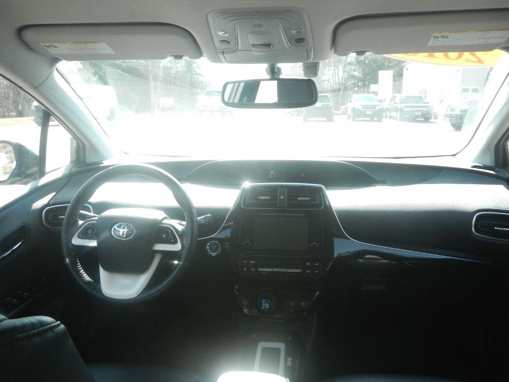 Toyota Prius Four 2016