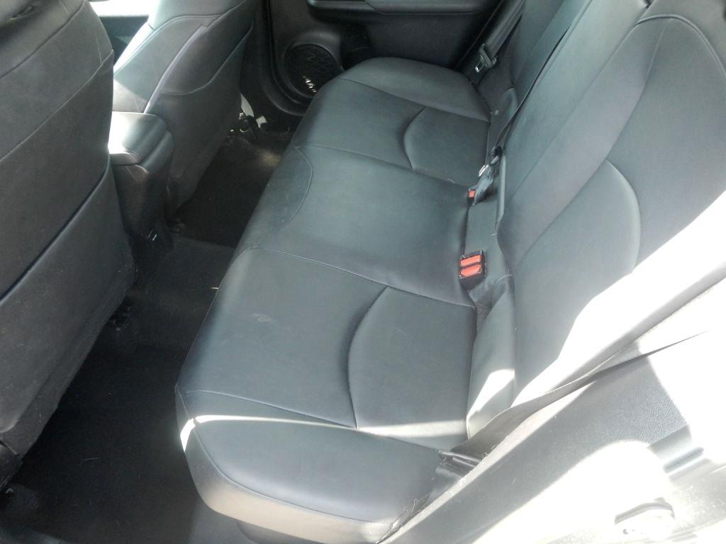 Toyota Prius Four 2016