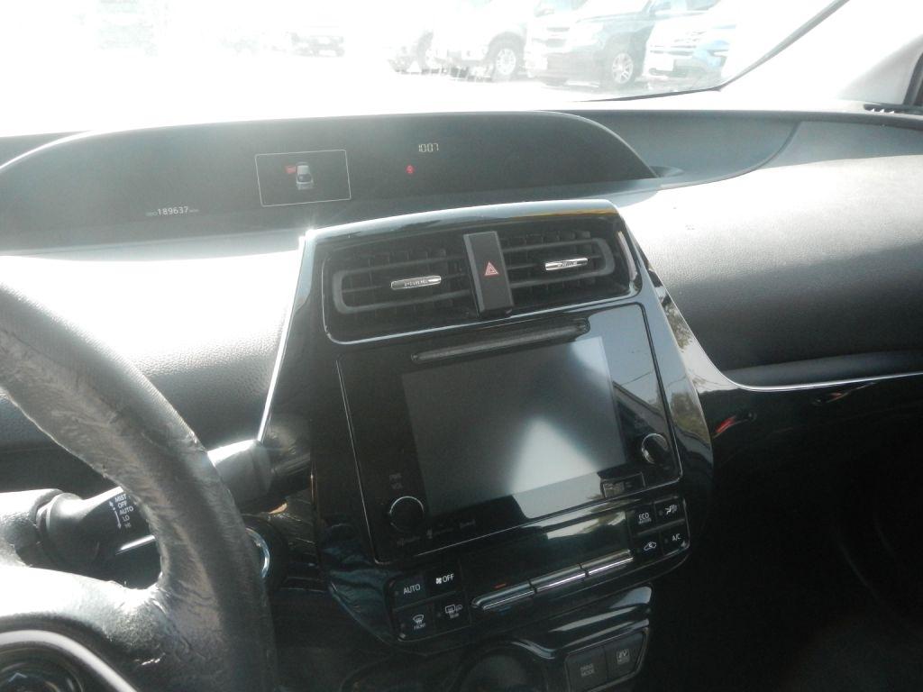 Toyota Prius Four 2016