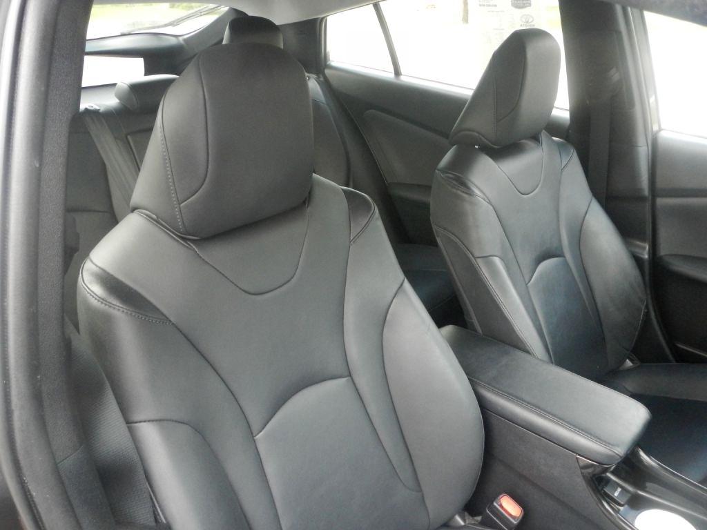 Toyota Prius Four 2016