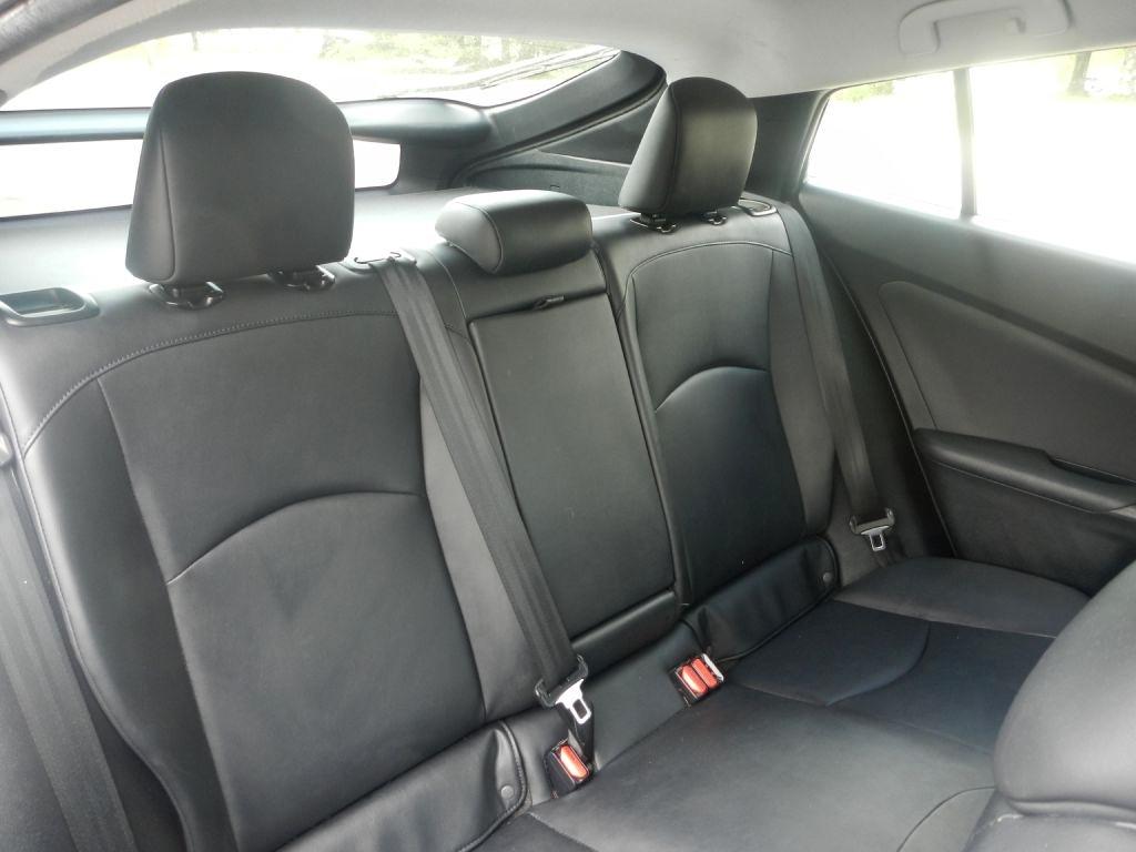 Toyota Prius Four 2016