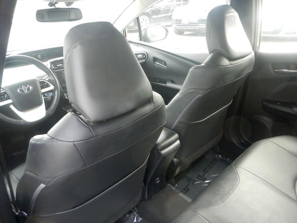 Toyota Prius Four 2016