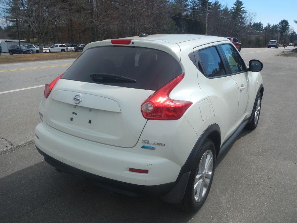 Nissan Juke S AWD 2012