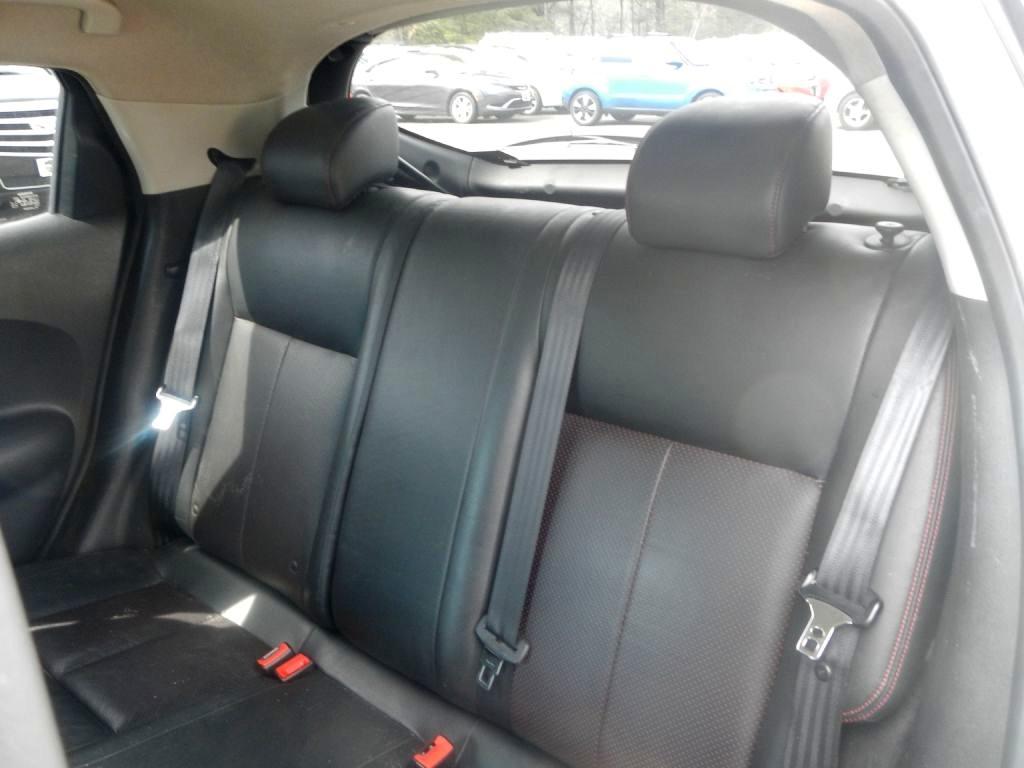 Nissan Juke S AWD 2012