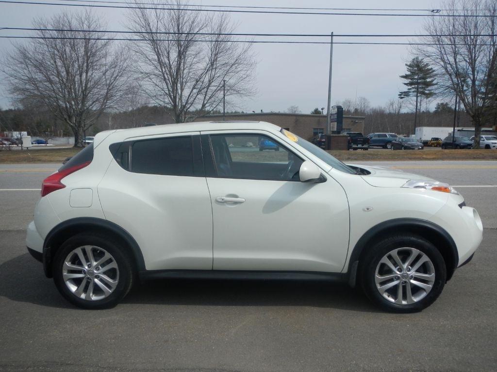 Nissan Juke S AWD 2012
