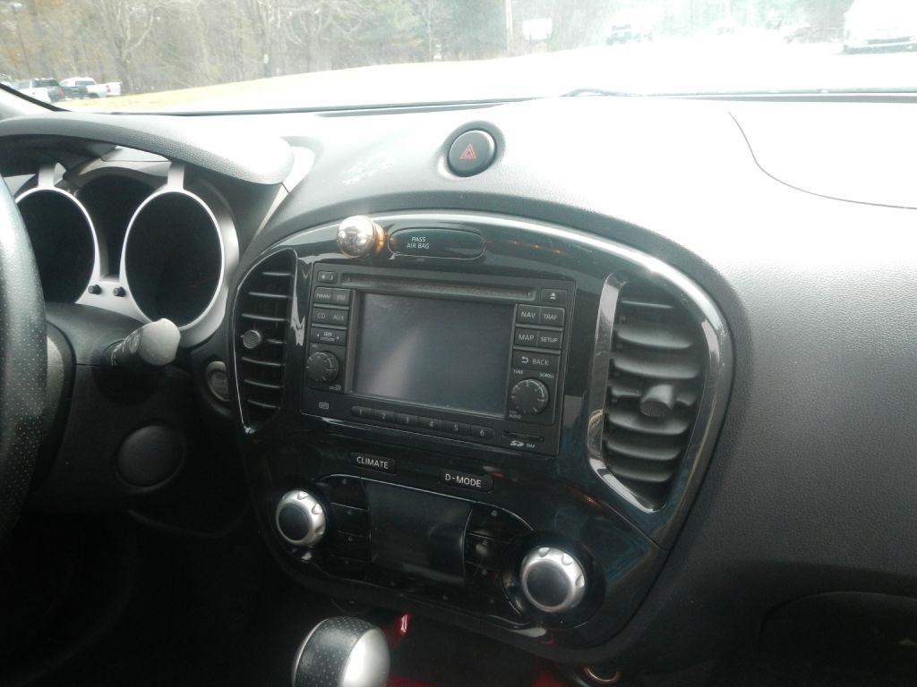 Nissan Juke S AWD 2012
