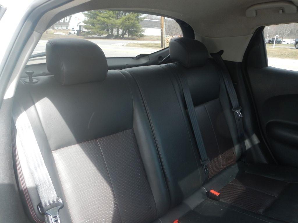 Nissan Juke S AWD 2012