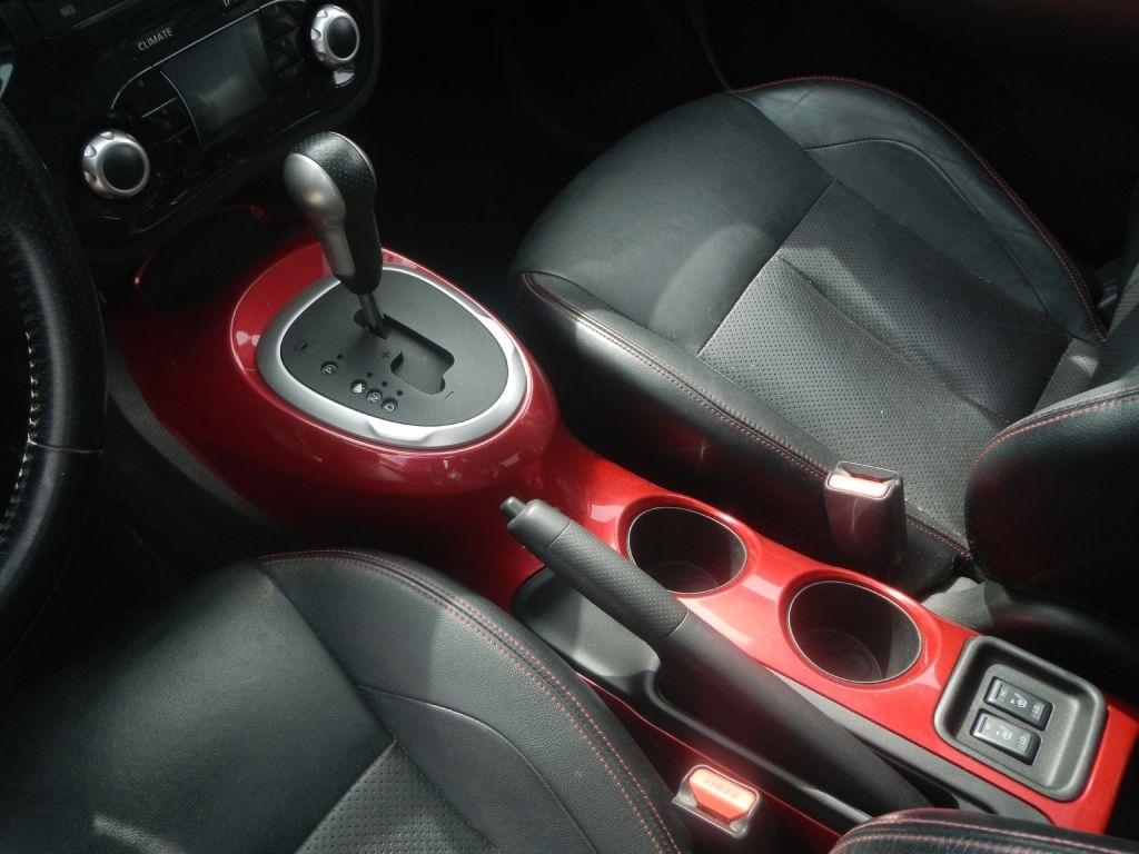 Nissan Juke S AWD 2012