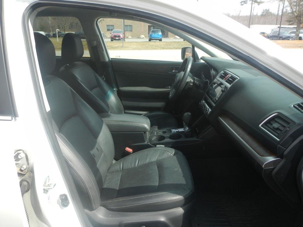 Subaru Outback 2.5i Limited 2015