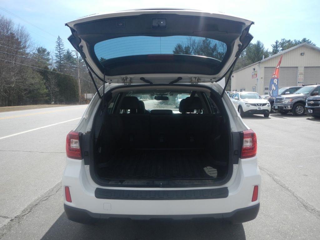 Subaru Outback 2.5i Limited 2015