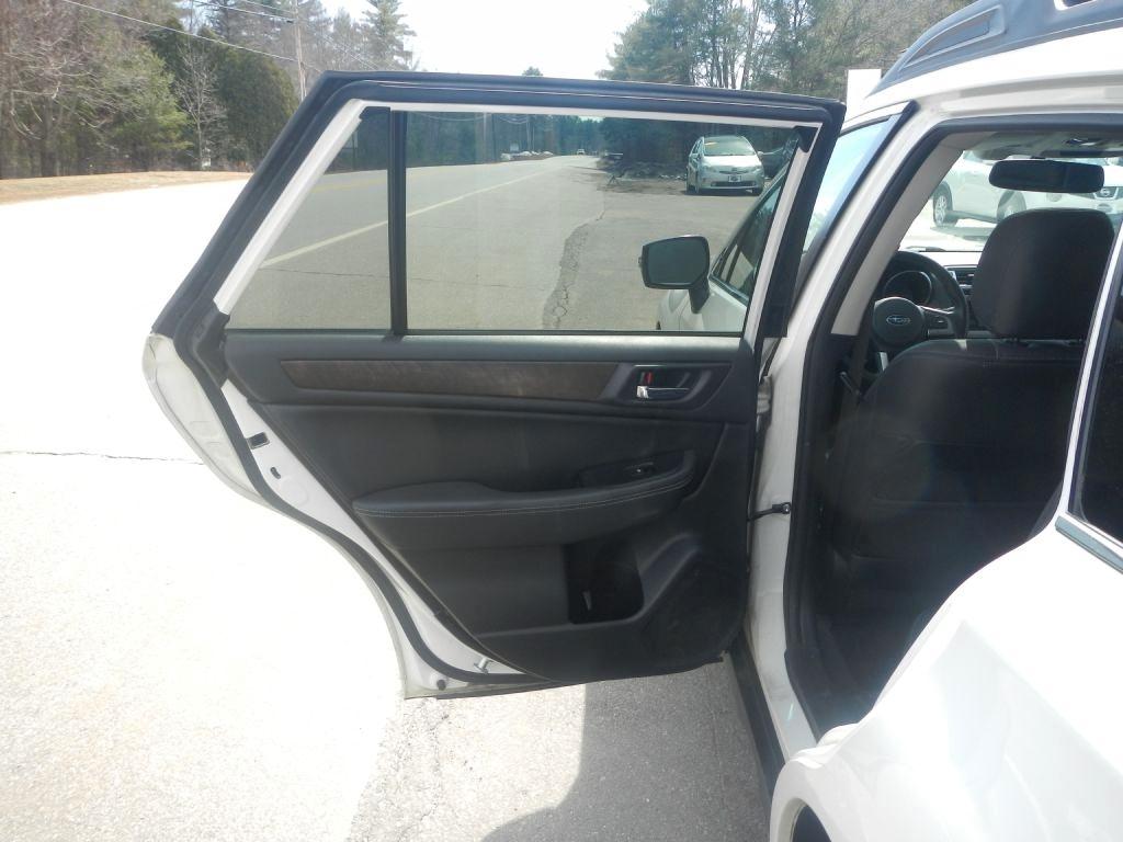 Subaru Outback 2.5i Limited 2015