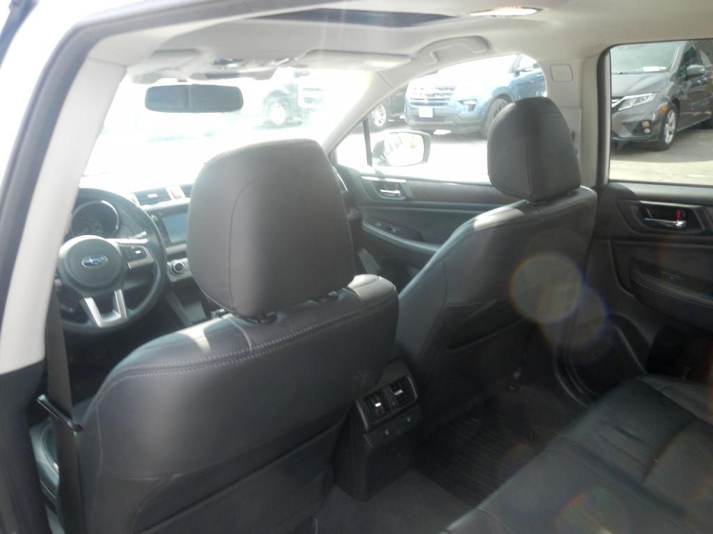 Subaru Outback 2.5i Limited 2015