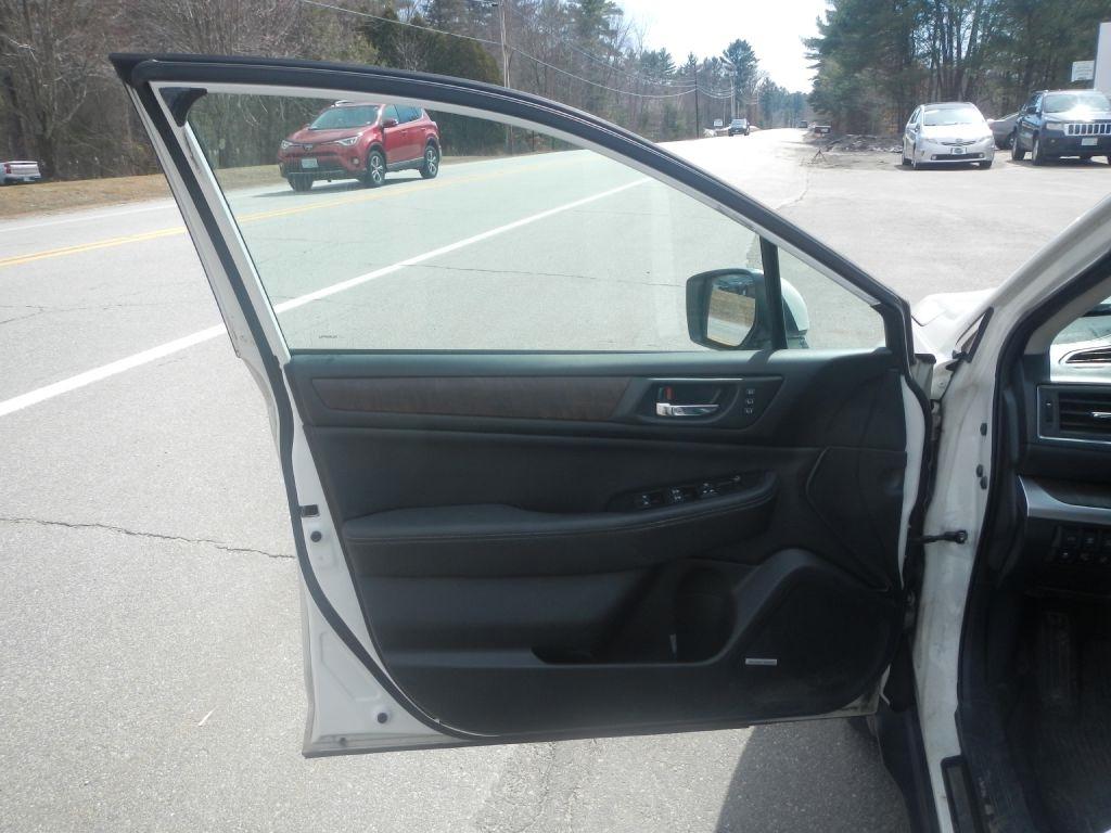 Subaru Outback 2.5i Limited 2015