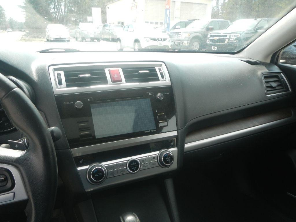 Subaru Outback 2.5i Limited 2015