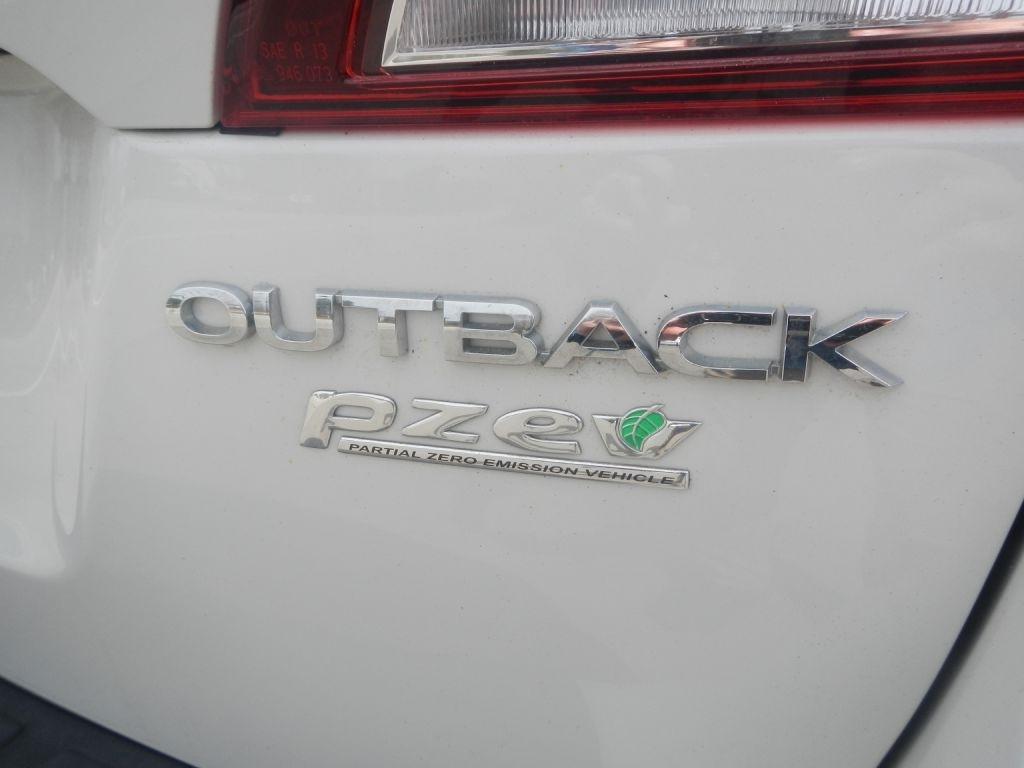 Subaru Outback 2.5i Limited 2015