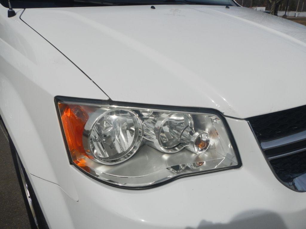 Dodge Grand Caravan SXT 2013