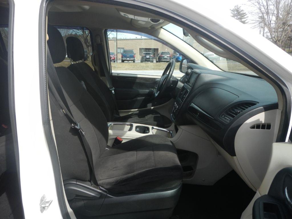 Dodge Grand Caravan SXT 2013