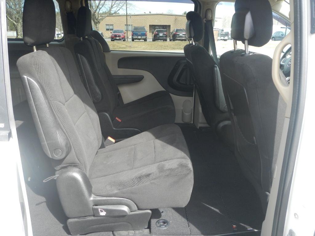 Dodge Grand Caravan SXT 2013